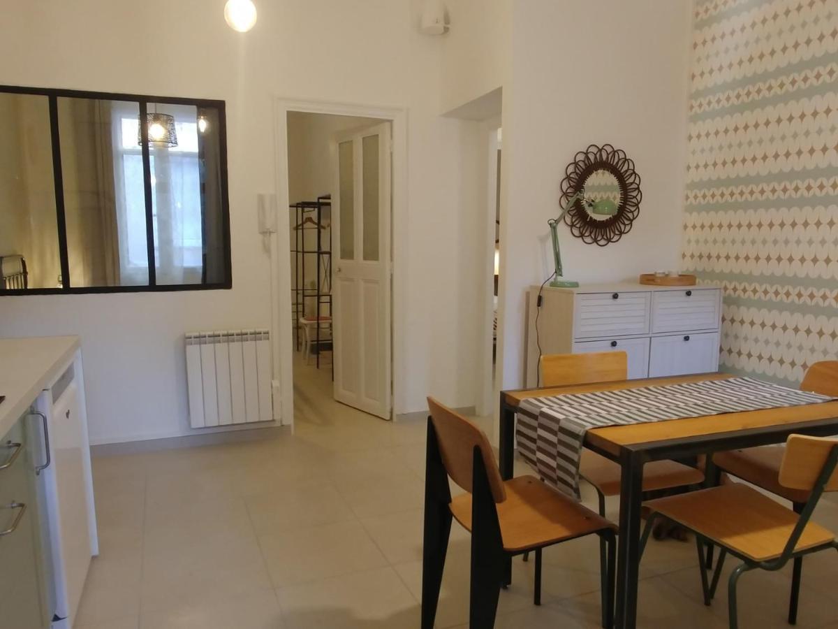 Appartement Rez De Chaussée Centre, Jardin *